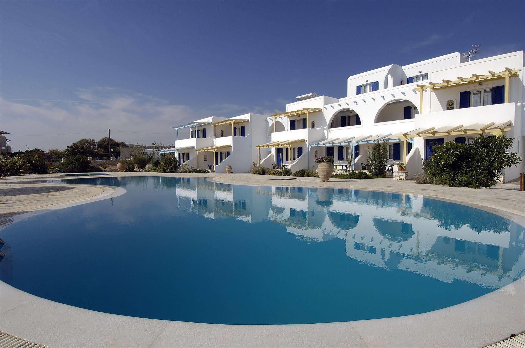 Fyrogenis Palace Parikia  Exterior photo
